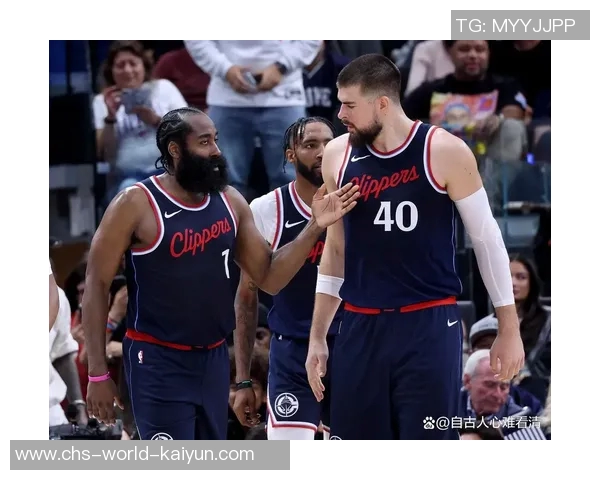 快船与老鹰激战正酣球星对决引爆全场激情与悬念